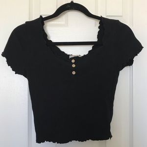 Short black top